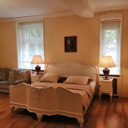 Apartmany Vila Liberty Karlsbad Exteriör bild