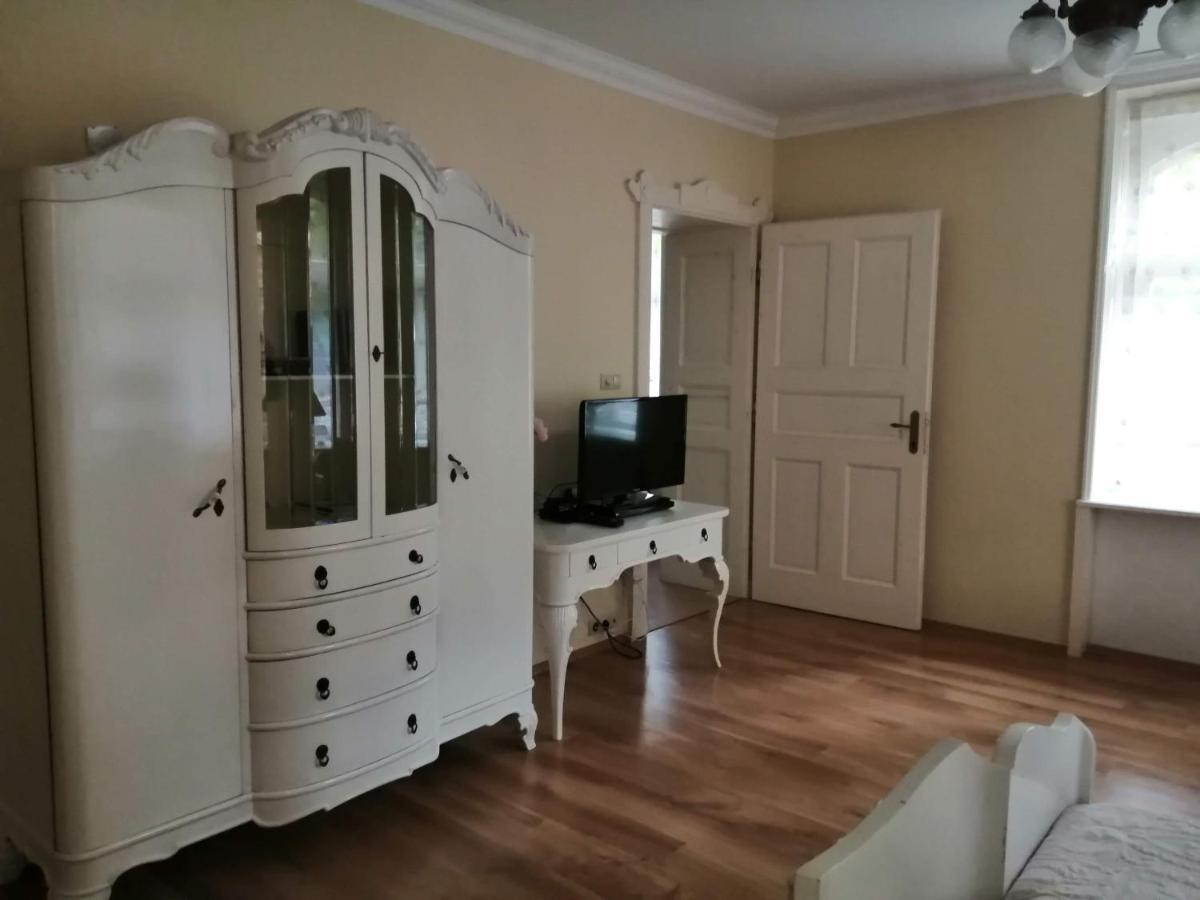 Apartmany Vila Liberty Karlsbad Exteriör bild