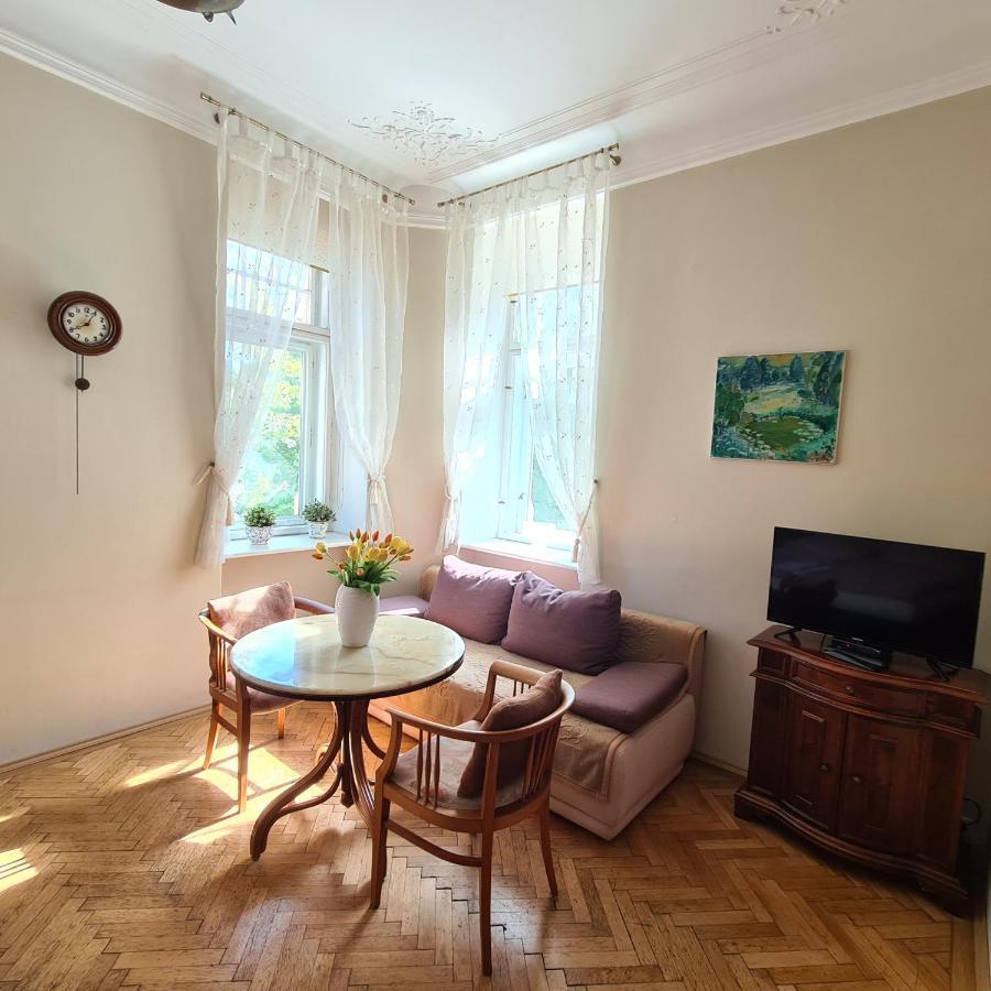 Apartmany Vila Liberty Karlsbad Exteriör bild