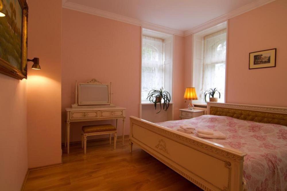 Apartmany Vila Liberty Karlsbad Exteriör bild