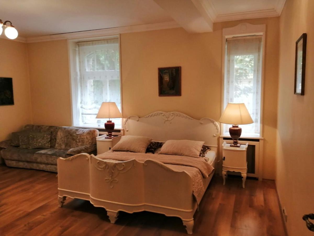 Apartmany Vila Liberty Karlsbad Exteriör bild