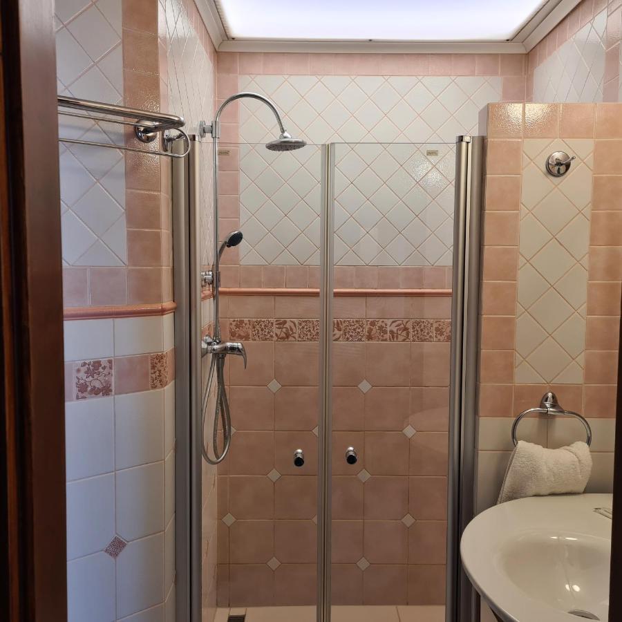 Apartmany Vila Liberty Karlsbad Exteriör bild